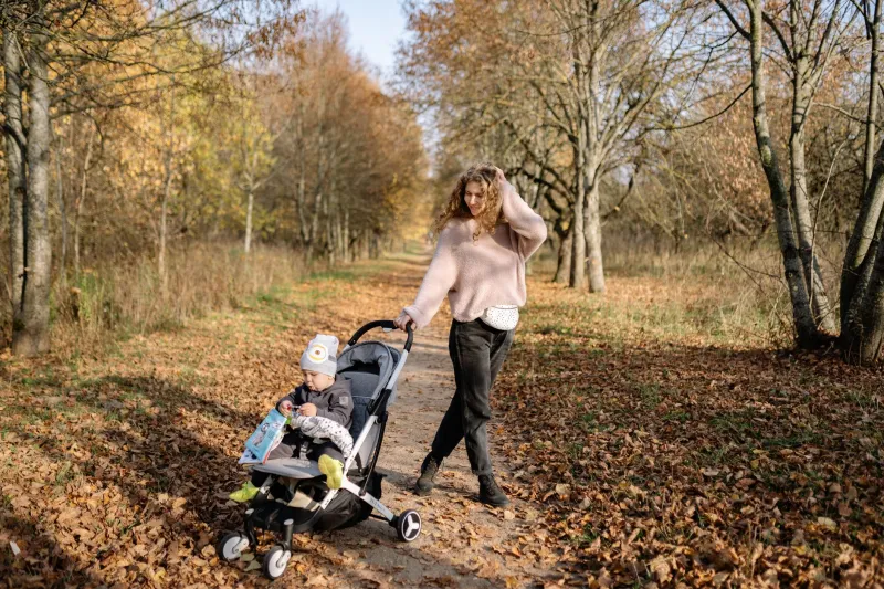 From Park Bench to Pumpkin Patch: Dressing Baby for Every Season of Stroller Life
